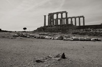 sounio04-bw.jpg